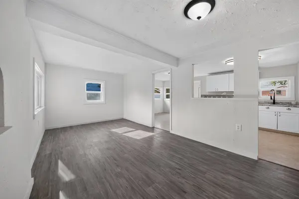 2443 N Wiscomb St, Spokane, WA 99207