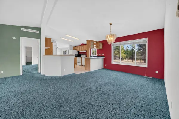 2110 N Huntington Ln, Spokane, WA 99224