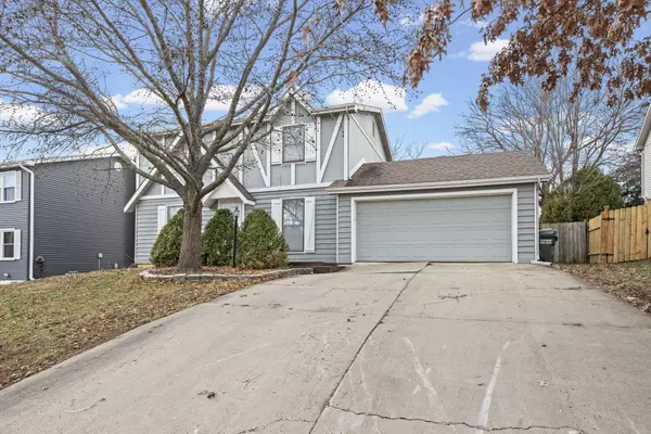 Lawrence, KS 66049-3668,1113 Somerset Cir