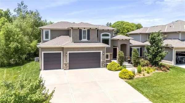 11446 S Longview RD, Olathe, KS 66061