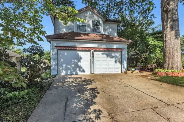 5210 Fontana ST, Roeland Park, KS 66205