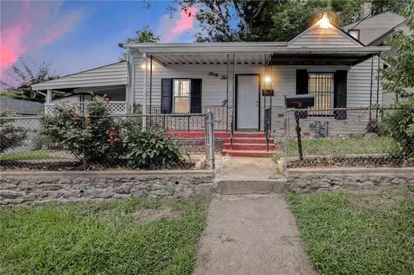 4010 Smart AVE, Kansas City, MO 64124