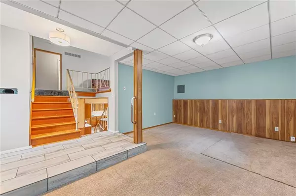 18813 E 5th ST #N, Independence, MO 64056