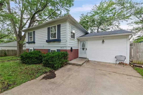 18813 E 5th ST #N, Independence, MO 64056