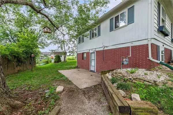 18813 E 5th ST #N, Independence, MO 64056