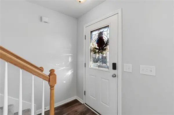 8154 N Oakley AVE, Kansas City, MO 64119