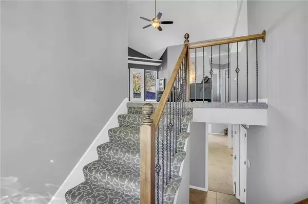 18441 Spruce ST, Gardner, KS 66030