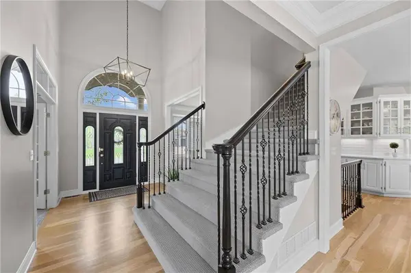 14501 Grandview ST, Overland Park, KS 66221