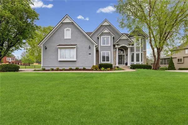 14501 Grandview ST, Overland Park, KS 66221