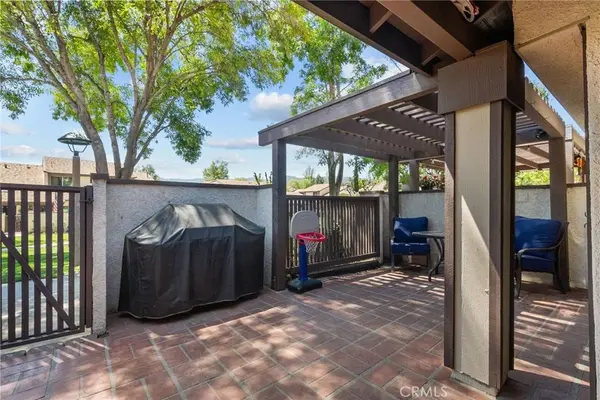 24644 Golfview DR, Valencia, CA 91355