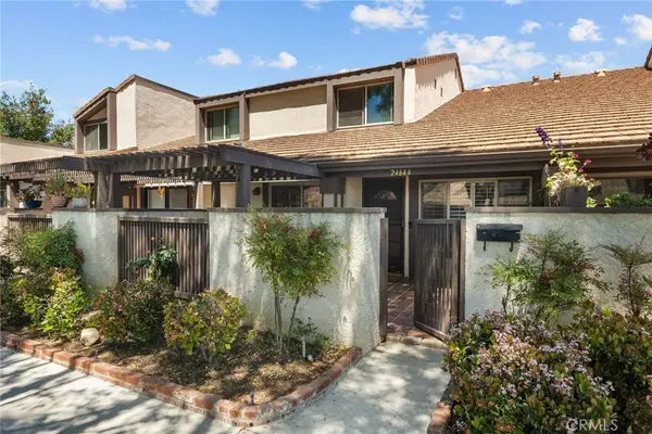 24644 Golfview DR, Valencia, CA 91355
