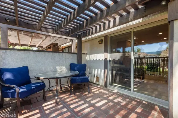 24644 Golfview DR, Valencia, CA 91355
