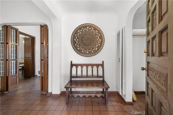 2113 Midvale AVE, Los Angeles, CA 90025