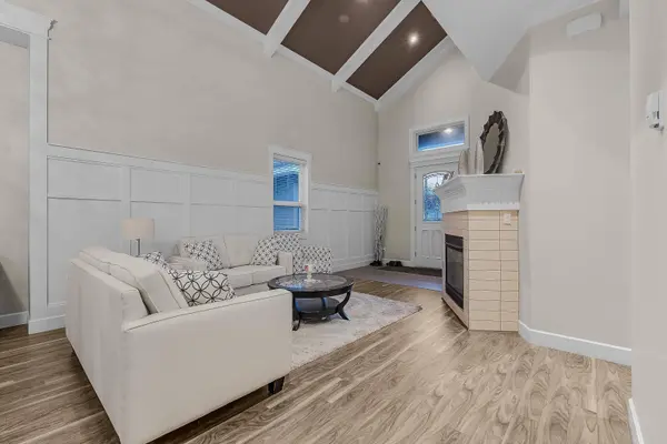 11923 92 Avenue, Delta Bc AVE, Delta, BC V4C 3L5