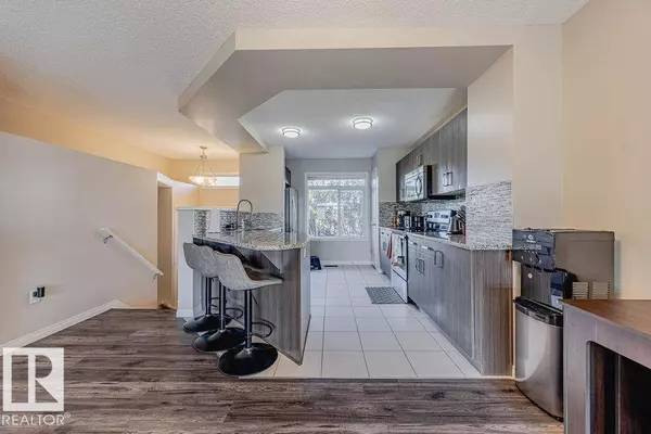 #66 7503 GETTY GATE GA NW, Edmonton, AB T5T 4S8