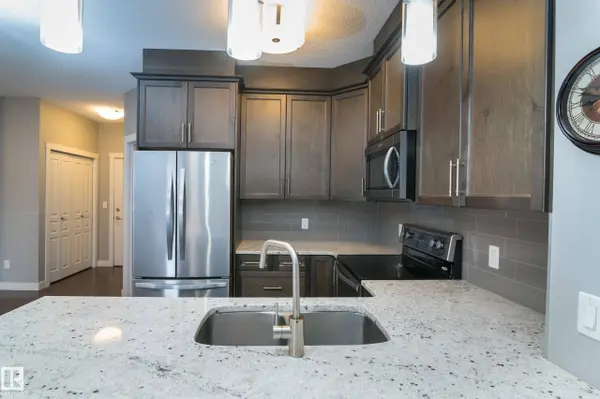 #414 2207 44 AV NW, Edmonton, AB T6T 0T1