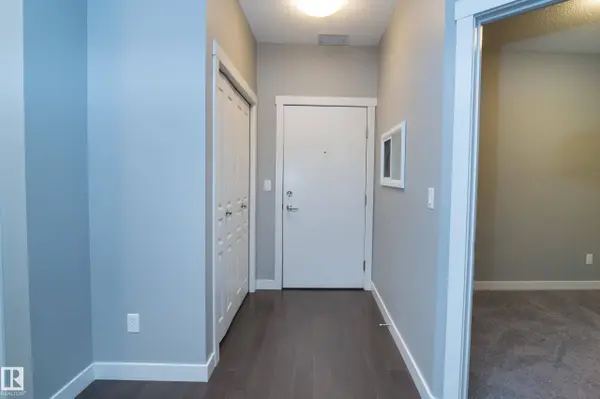 #414 2207 44 AV NW, Edmonton, AB T6T 0T1