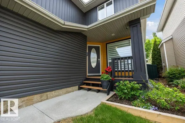 1892 ROBERTSON CR SW, Edmonton, AB T6W 1N8