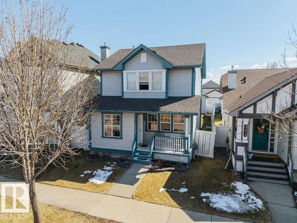 4618 TURNER SQUARE SQ NW, Edmonton, AB T6R 3H3