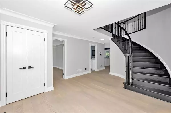 141 Kerry Hill CRES, Constance Bay - Dunrobin - Kilmaurs - Woodlawn, ON K0A 1T0