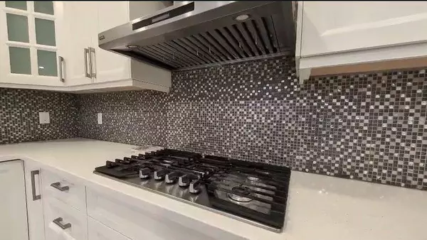 44 Andy CRES, Vaughan, ON L4H 1C5