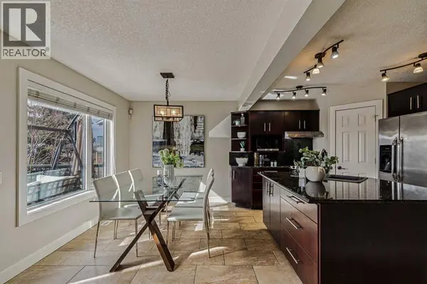 286 Mountain Park Drive SE, Calgary, AB T2Z2L3