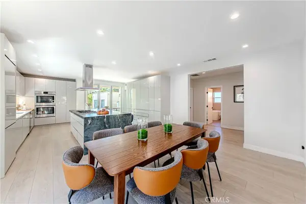 507 N Formosa, Los Angeles, CA 90036