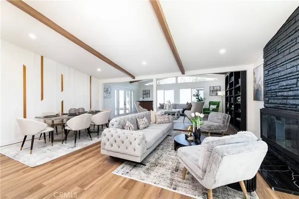 22838 Epsilon ST, Woodland Hills, CA 91364