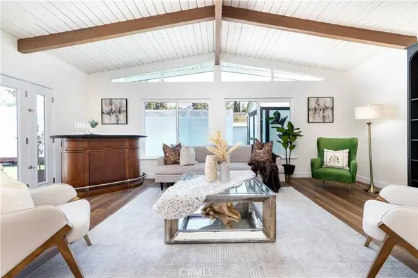 22838 Epsilon ST, Woodland Hills, CA 91364