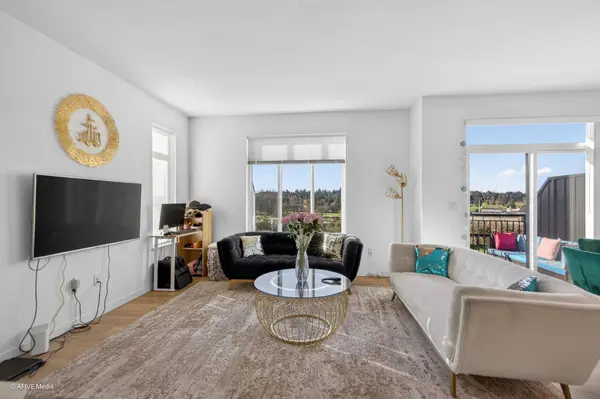 15255 Sitka DR #101, Surrey, BC V3S 0B1