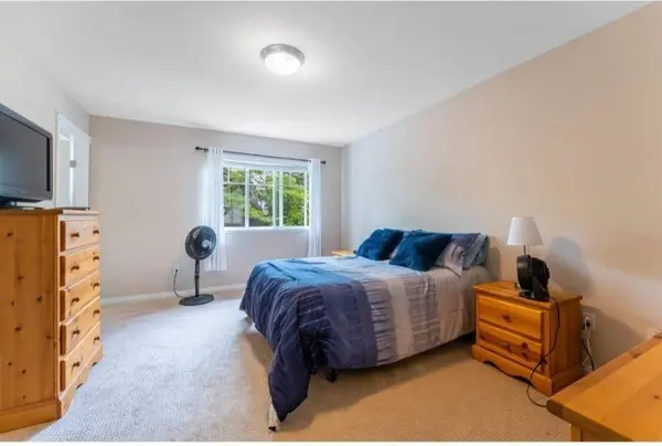 12040 68 AVE #146, Surrey, BC V3W 1P5