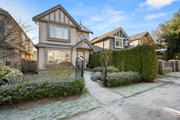 720 W 68th AVE, Vancouver, BC V6P 2T9