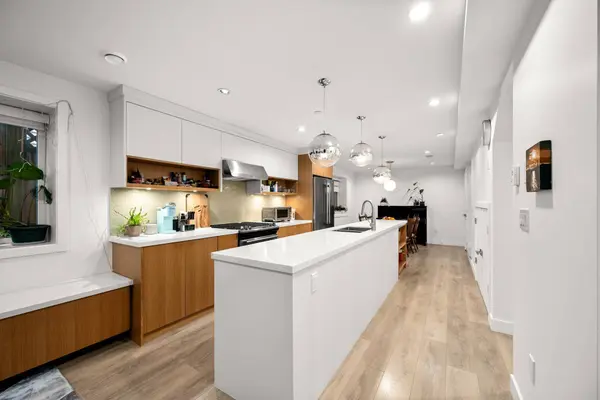 1452 E 20th AVE, Vancouver, BC V5N 2K6