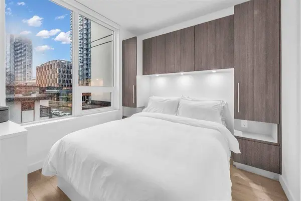 6463 Silver AVE #401, Richmond, BC V5H 0K4
