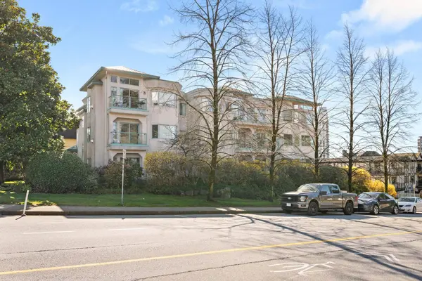 177 W 5th ST #103, North Vancouver, BC V7M 1J6