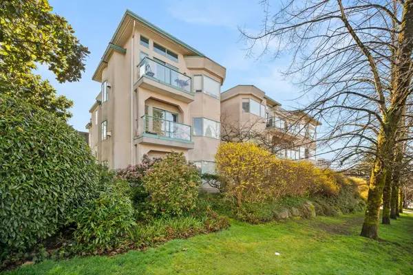 177 W 5th ST #103, North Vancouver, BC V7M 1J6