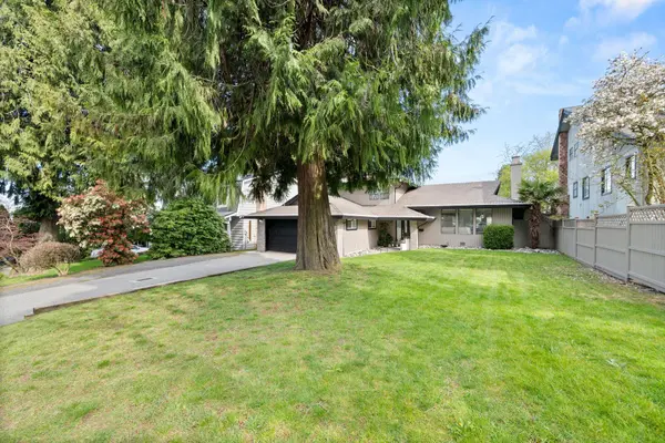 11473 Royal CRES, Surrey, BC V3V 6V5