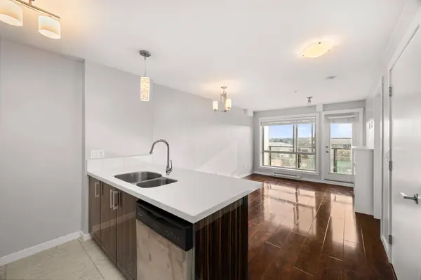 22318 Lougheed HWY #503, Maple Ridge, BC V2X 2T4