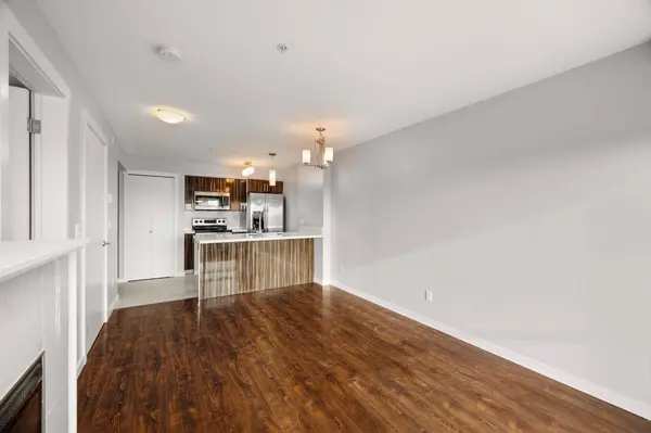 22318 Lougheed HWY #503, Maple Ridge, BC V2X 2T4