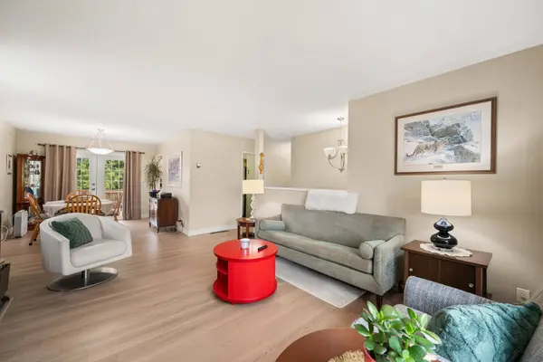 5910 135 ST, Surrey, BC V3X 1K9