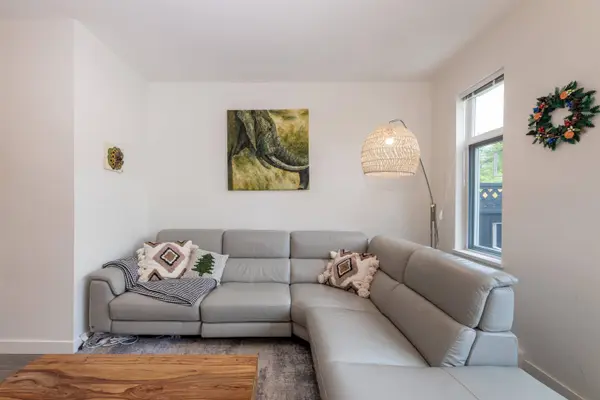 3565 Baycrest AVE #140, Coquitlam, BC V3B 2W7