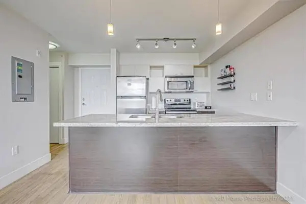 7445 120 ST #403, Delta, BC V4C 0B3