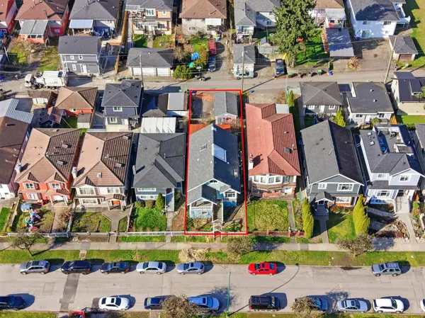 5541 Lanark ST, Vancouver, BC V5P 2Y2