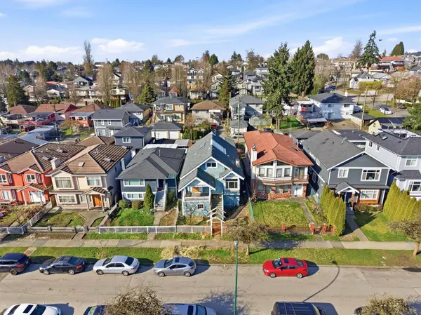 5541 Lanark ST, Vancouver, BC V5P 2Y2