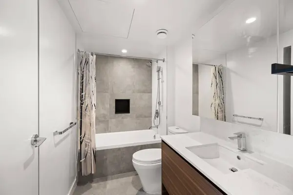 13745 George Junction #2908, Surrey, BC V3T 0V8