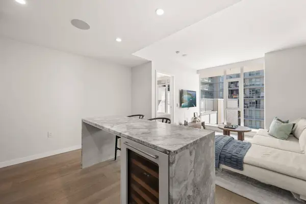 7418 Paulson ST #602, Vancouver, BC V6P 0K2