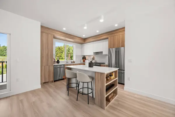 16487 89 Ave #75, Surrey, BC V4N 1A2