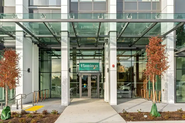 13675 107a AVE #1605, Surrey, BC V3T 0X3