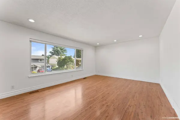 11662 89a AVE, Delta, BC V4C 7G5