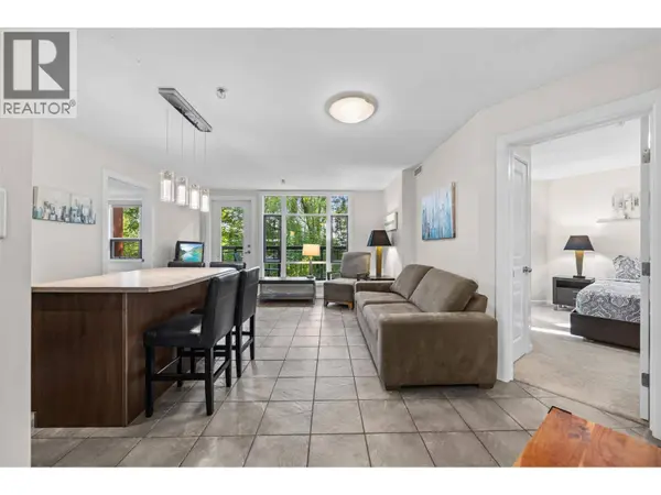 654 COOK RD #250, Kelowna, BC V1W3G7